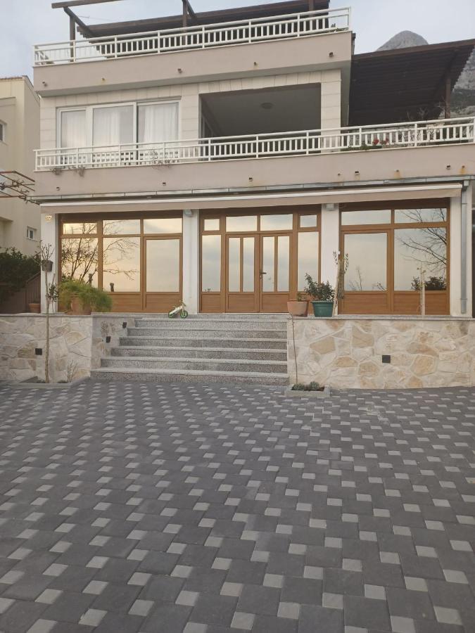 Apartments Kurilj Макарська Екстер'єр фото